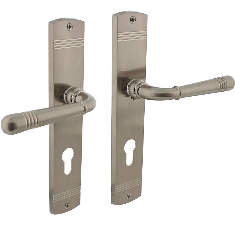 Intersteel deurklink Helena op schild PC72 nikkel mat