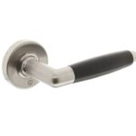 Intersteel deurklink Combinatie op rozet met ring met veer RVSZwart