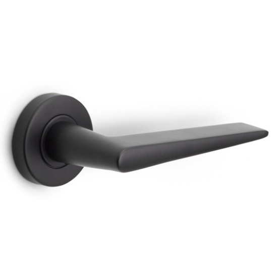 Deurklink BASICS LBXXIH op ronde rozet mat zwart