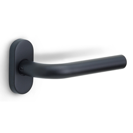 Deurklink BASICS LBIII-19B32G op ovale rozet mat zwart