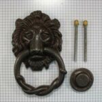 Deurklopper leeuwenkop, ijzer geroest