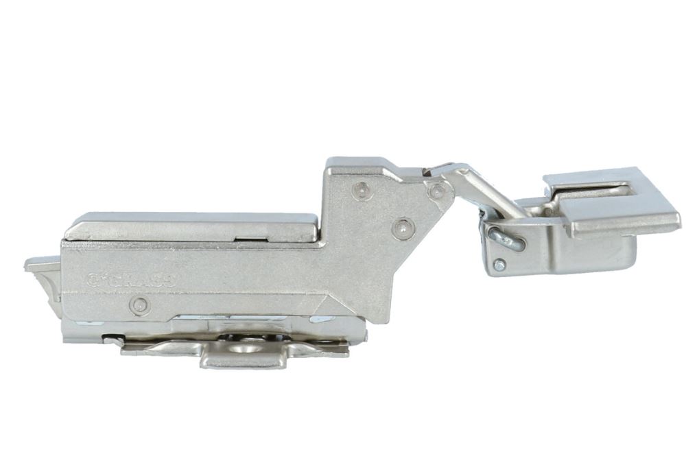 Keukenscharnier inliggend met soft-close demping.