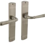 Intersteel Deurkruk Helena op schild blind nikkel mat