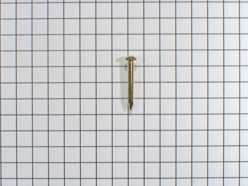 Nageltje vermessingd