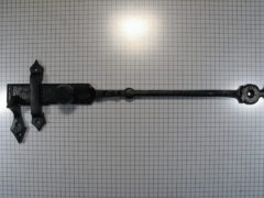 Grendel van staldeursluiting ijzer zwart