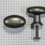 Knop ovaal ijzer blank gelakt 41 x 25 mm