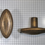 Knop ovaal brons antiek 67 x 29 mm