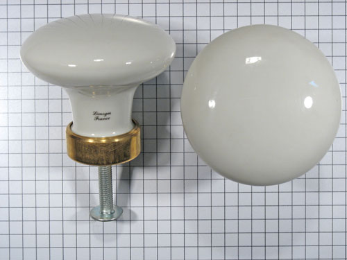 Porseleinen knop met messing voet 50 mm