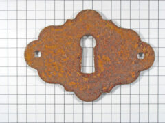 Sleutelplaat geroest dwars