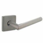 Set achterdeurbeslag vierkant deurkruk Jura met massieve rozetten rvs