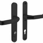 Intersteel Veiligheid Smalschilden PC92 geveerd kruk/kruk met kerntrek beveiliging SKG3 Aluminium Zwart