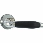 Deurkruk Ton Model Glans Nikkel/Ebbenhout op Rond Rozet