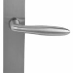 Deurkruk Sigaar model Massief RVS Op Schild Blind