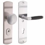 SKG3 PC72 Knop/kruk op schild Ton Rechts + kerntrekbeveiliging mat nikkel/mat nikkel PVD