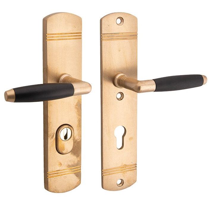 SKG3 PC92 kruk/kruk op schild Ton Rechts + kerntrekbeveiliging messing antiek