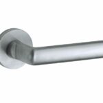 Deurkruk op geveerd rozet Padania/Vivo mat chroom