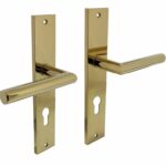 Intersteel deurkruk Bastian op langschild PC72 PVD messingkleur