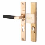 SKG3 PC72 knop/kruk op smalschild Bauhaus ebben Links + kerntrekbeveiliging messing antiek