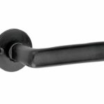 Deurkruk op rozet Hamburg ijzer zwart