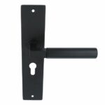 Deurkruk Bauhaus Massief Zwart Op Schild PC55