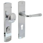 Intersteel voordeurbeslag Helena knop/kruk PC72 met kerntrek beveiliging chroom