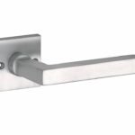 Deurkruk op ongeveerd rozet Kare/Bauhaus mat nikkel ongelakt