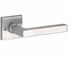 Deurkruk op ongeveerd rozet Kare/Bauhaus mat nikkel ongelakt