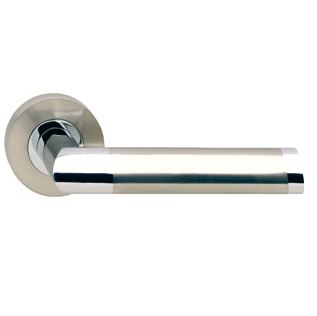 Intersteel gatdeel Deurkruk Nicol rechts op rozet chroom/mat nikkel