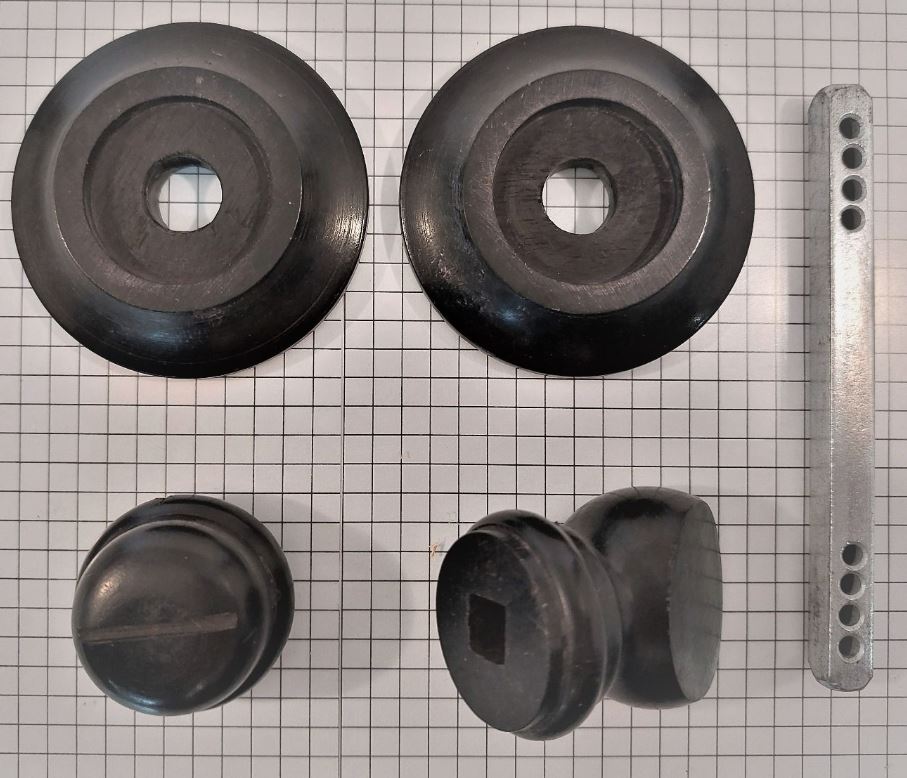 WC-deursluiting ebben inclusief rozet