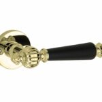 Deurkruk op ongeveerd rozet Nouveau/Elegant messing gelakt