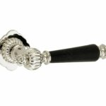 Deurkruk op ongeveerd rozet Nouveau glans nikkel