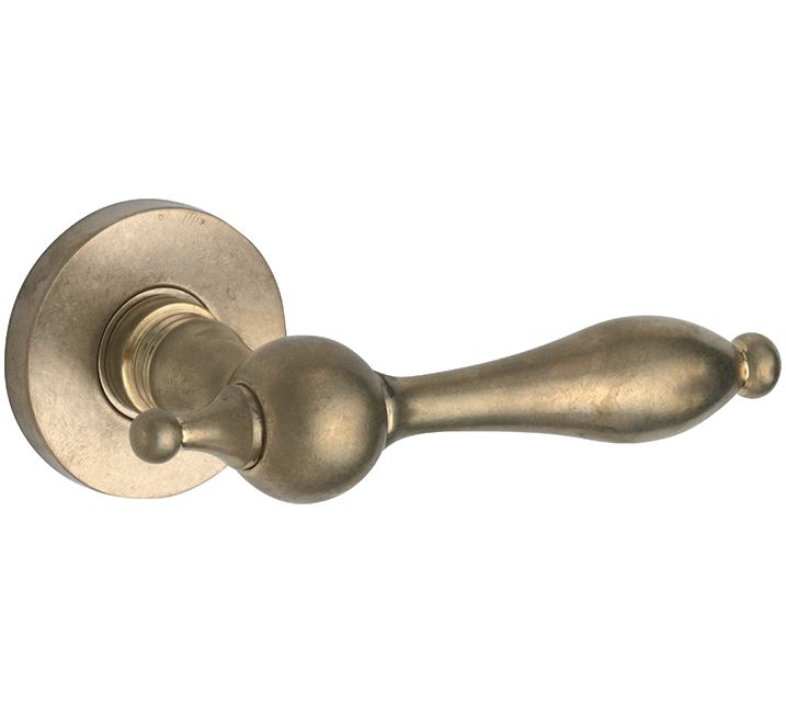 Deurkruk op geveerd rozet Barock/Vivo messing antiek