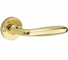 Deurkruk op ongeveerd rozet Banaan/Elegant messing gelakt