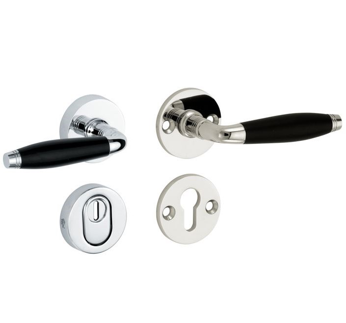 SKG3 kruk/kruk op rozet Bonton ebben Rechts + kerntrekbeveiliging glans nikkel/glans chroom