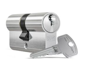 Cilinderslot 30/30 – 2 Stuks, 70mm, Met Draaiknop, 6 Sleutels + Schroeven, Zilver, Voor Huis, Garage Of Hotel