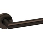 Deurkruk op rozet TIPO brons