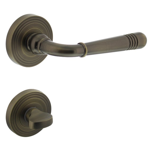 Intersteel deurkruk Helena op rozet met wc-sluiting gebruineerd