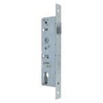 Smaldeurslot voor stift 8x8 mm PC92, 35 mm rechthoekige gegalvaniseerde voorplaat