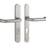 SKG3 PC92 kruk U op ovaal smal schild PRIO + kerntrekbeveiliging RVS