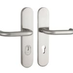 SKG3 PC92 kruk U op ovaal schild TOP + kerntrekbeveiliging RVS