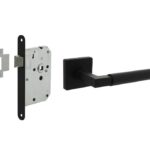 Intersteel deurbeslag set loopslot zwart + Deurkruk Bau-Stil met rozet zwart