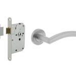 Intersteel deurbeslag set loopslot wit + Deurkruk Lisa 90° RVS