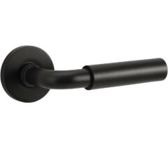 Deurkruk op geveerd rozet Frankfurt/Vivo mat zwart