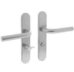Intersteel deurkruk Recht op verdekt schild Ovaal WC638 mm RVS