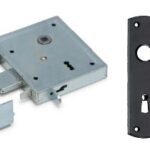 Poortslot Met Dagschoot en Zwart beslag inclusief 2 sleutels