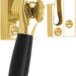 Raamsluiting TIMELESS RBA-1932 Links Messing Ongelakt/Ebbenhout