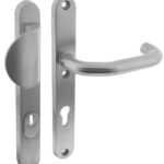 Veiligheidsbeslag smal met kerntrek beveiliging geveerd greep/kruk SKG*** RVS PC72