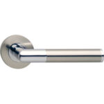 Gatdeel Rechts Deurkruk Bastian op rond rozet chroom/nikkel mat