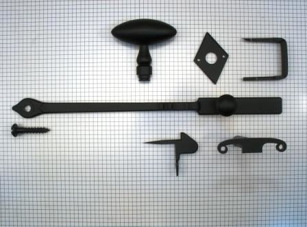 Staldeursluiting ijzer zwart compleet