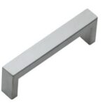 GREEP RECHTHOEK 25X13X192MM RVS